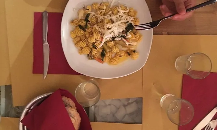 Walking Food Tour of Florence with Tastings