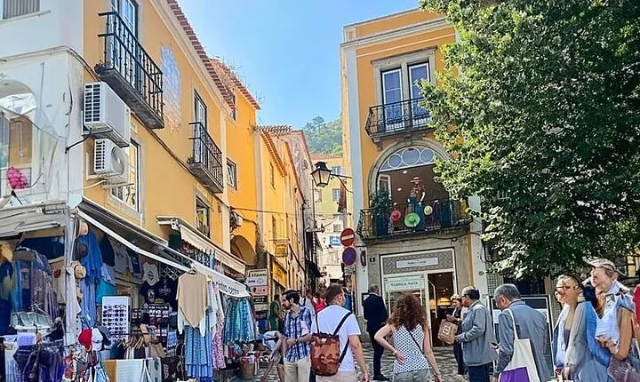 8km Adventure Hike in Sintra