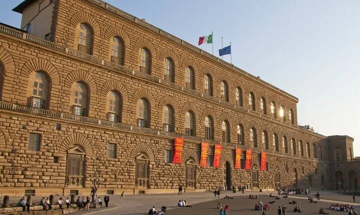 Palatina Gallery and Pitti Guided Tour with Wine Tasting