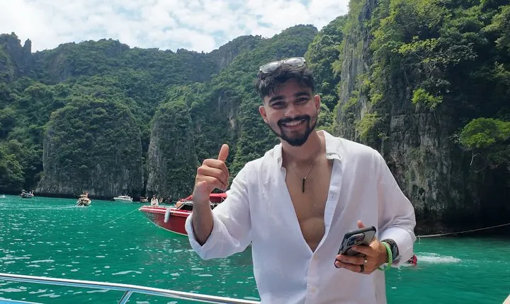  Best of Phi Phi Island Adventure Day Tour with Lunch from Phuket