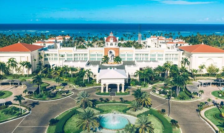 Private Transfer Punta Cana Airport to/from Iberostar Grand Bavaro
