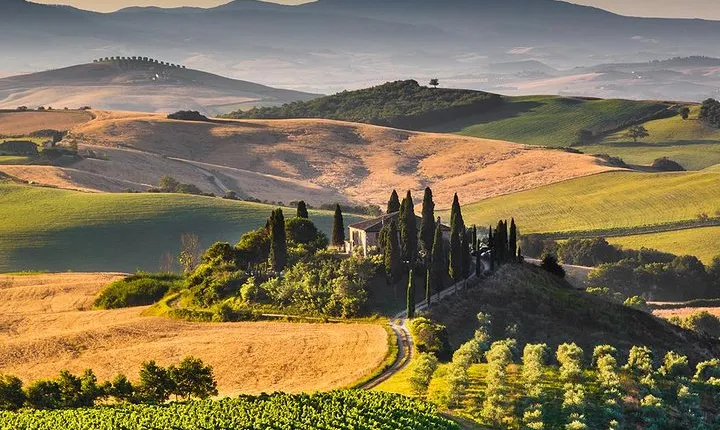 Day Tour of Tuscany from Rome – 10 Hours (private cab)
