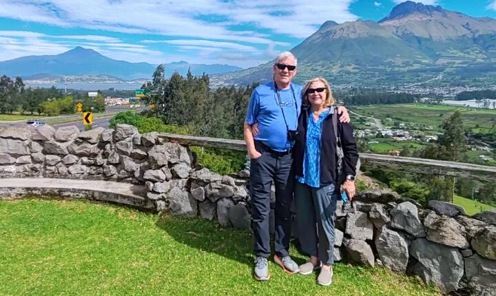 Otavalo Market Tour and Cuicocha Lagoon