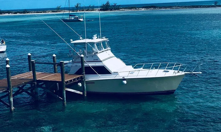 Private 46' Ocean Yacht Sportfishing in Nassau