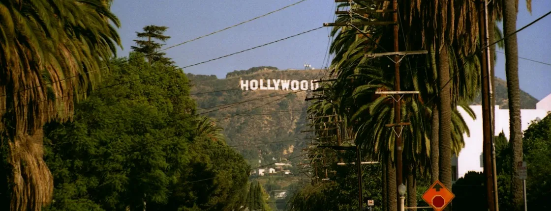 Hollywood celebrity homes tour