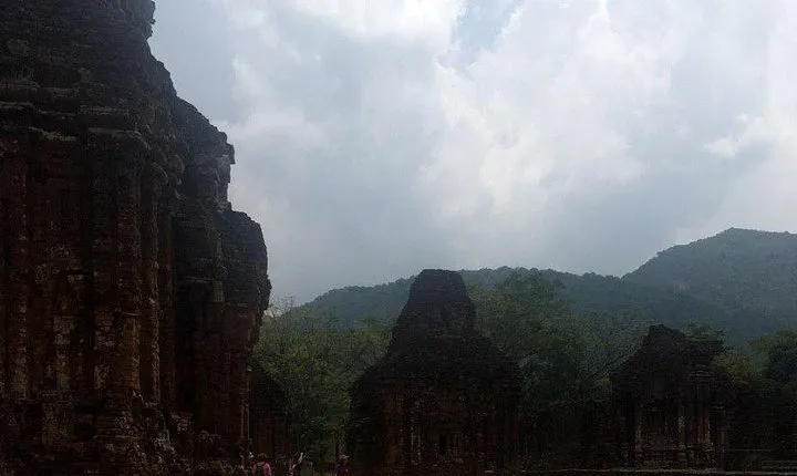 Private Tour Danang To My Son Sanctuary