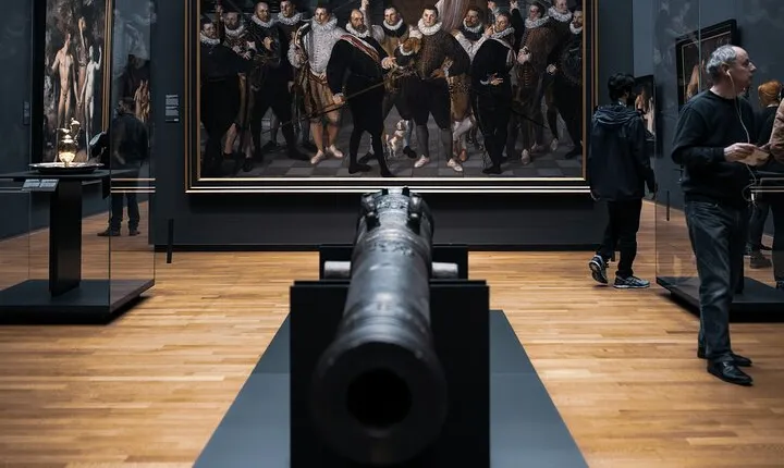 Rijksmuseum tour: The Stories Behind the Masterpieces