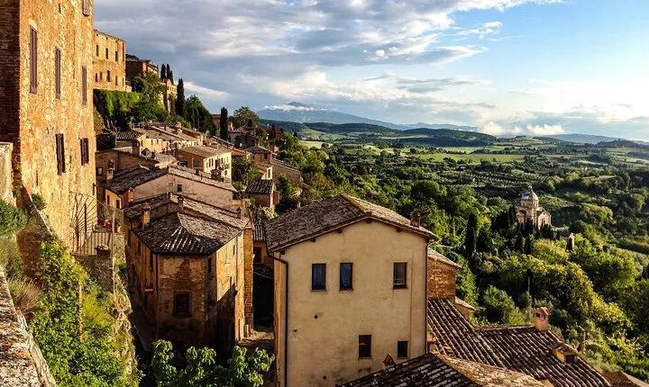 Rome to Montepulciano with Wine Tasting + Stop at Orvieto