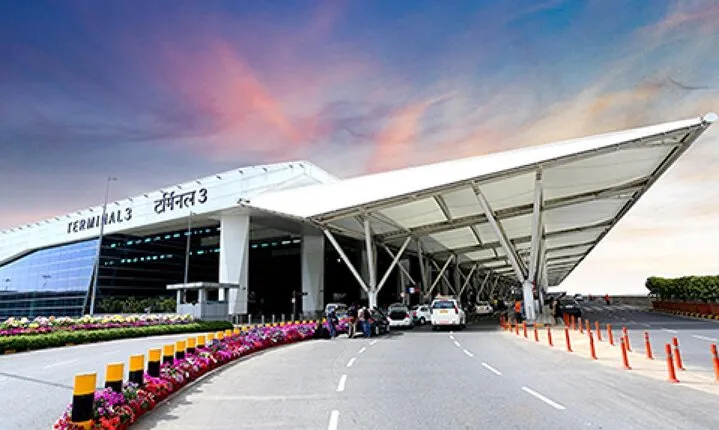 Private Airport Transfer from IGI Airport Delhi to Hotel