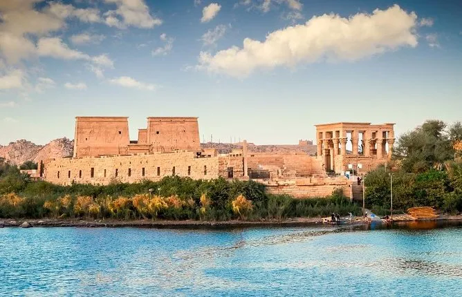 Day Tour to Aswan from Luxor by Bus