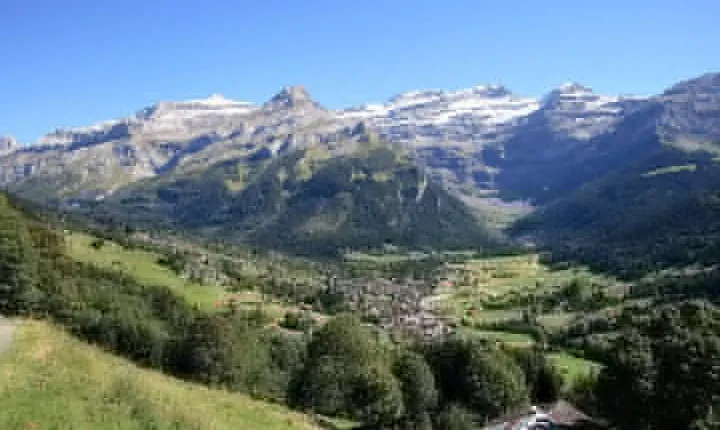 Day trip to Glacier 3000 from Montreux