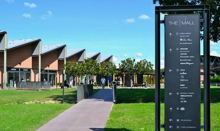 Shopping tour at The Mall Outlet in Tuscany, a full day from Rome