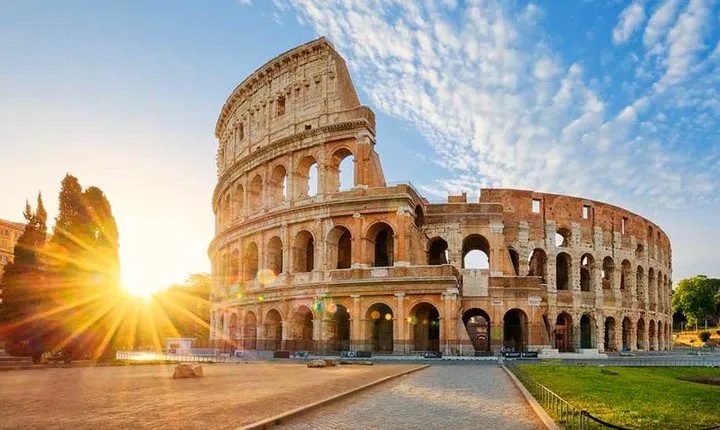 Colosseum guided tour, arena option