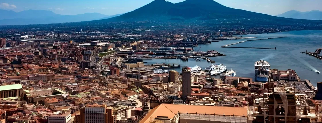 Self-Guided Tour of Naples' Landmarks and Tresures