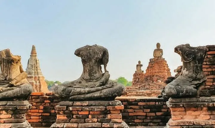 From Bangkok: Ayutthaya Temples Small Group Tour with Lunch