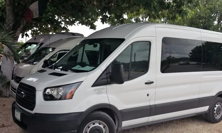 Cancun Transfer Privado, Viaje Sencillo ó Viaje Redondo by Tulaka Mexico Travel