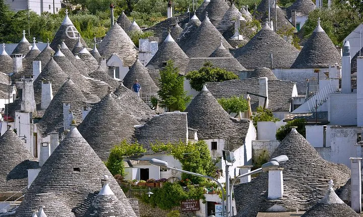 Trulli of Alberobello Day-Trip from Monopoli and Polignano