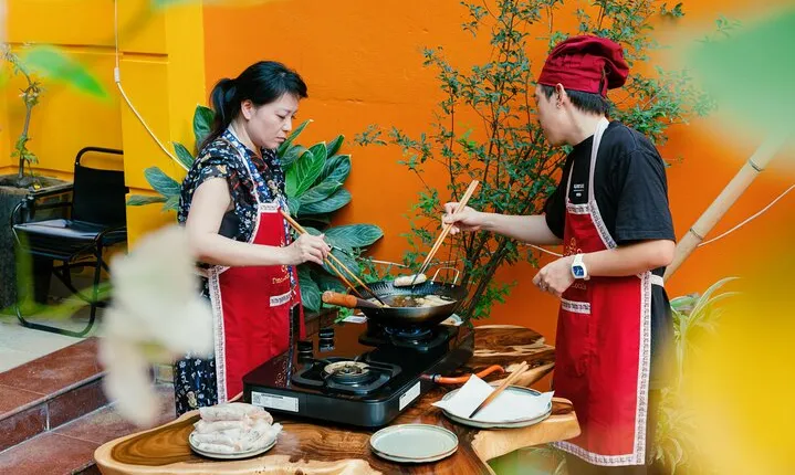 Hanoi Cooking Class: Market Tour & Free Liquor With Best Price!