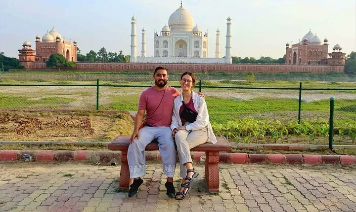 Agra: Taj Mahal Skip-The-Line Guided Tour with Options