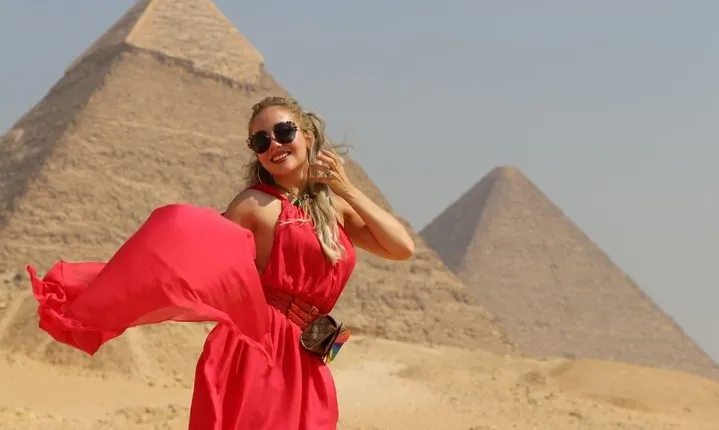 Private Tour to explore Giza Pyramids - Saqqara -Memphis