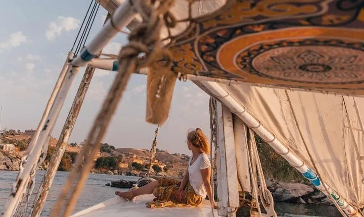 Private Day Tour to Luxor from Cairo with Plane & Tours ,Felucca