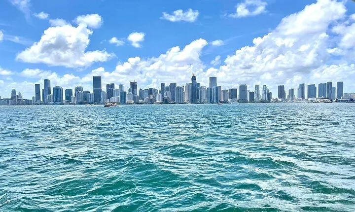 90 Minute Miami Sightseeing Cruise