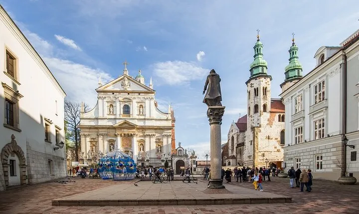 2-Day Cultural and Historical Krakow and Wieliczka