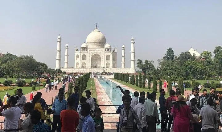 Private Taj Mahal & Agra Tour from Delhi by Car