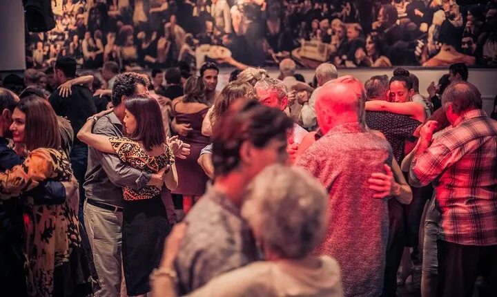 Local Tango milonga with lesson and transfers