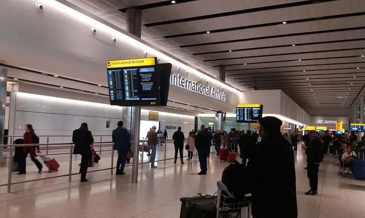 London Heathrow airport arrival to Hotel/Accommodation