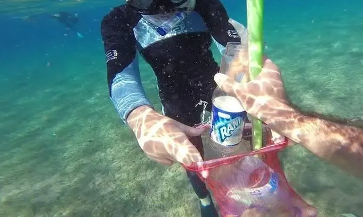 Snorkeling for a Clean Sea Experience
