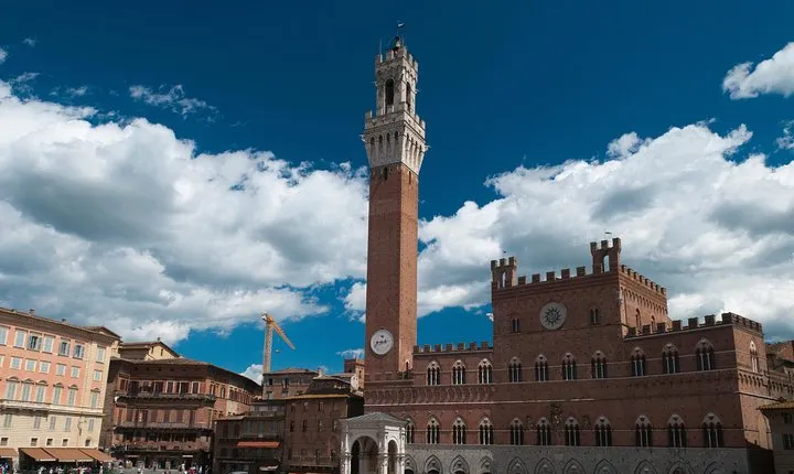 From Florence: PRIVATE Siena and San Gimignano with wine tasting