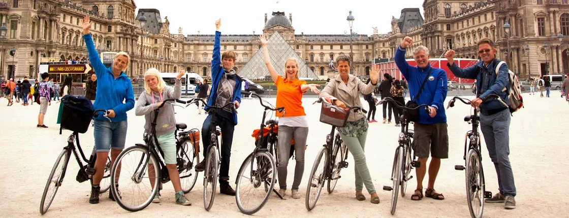 Highlights of Paris guided bike tour