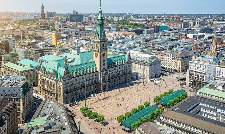 Hamburg Private Self Guided Safari with Digital Photobook