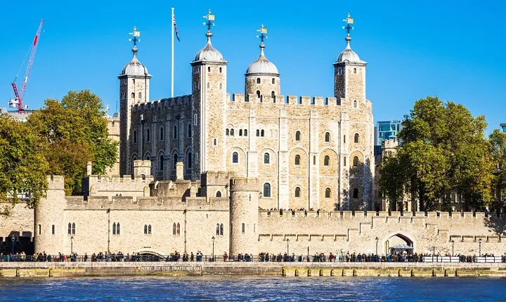 Tower of London Guided Tour, Crown Jewels, Tower Bridge