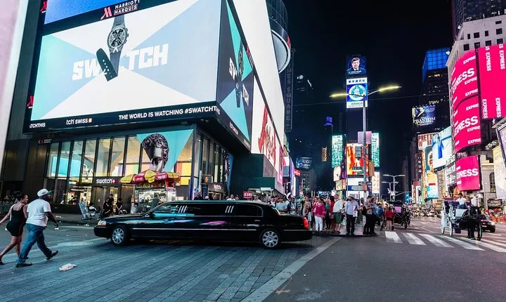 Private NYC tour by stretch limousine, choose 3 or 5-hour options
