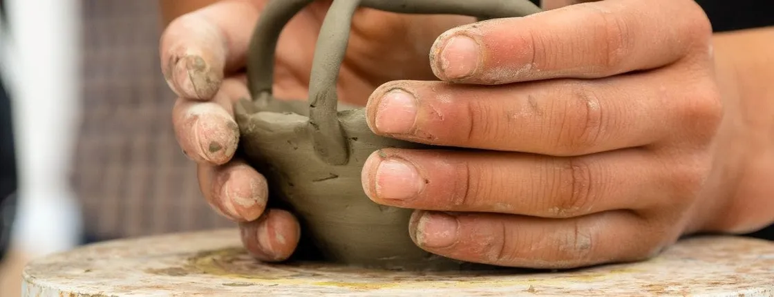 Clay workshop at Casa Lombardo in Mazzara del Vallo