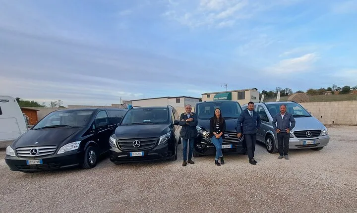 Transfer from and to Airport - from and to Port - from and to hotel