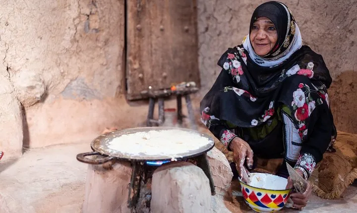 Private Mountain Food Tour in Muscat