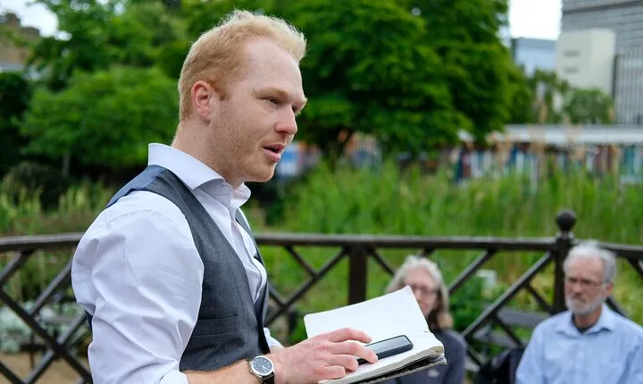 London Writer's Literary Tour of Shakespeare, Dickens and more