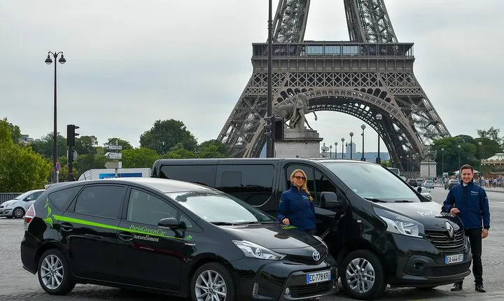 Disneyland Paris One Way or Round Trip Private Transfer from City or Airport