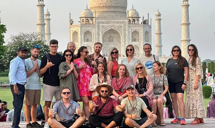 Taj Mahal Agra Fort Tour From Agra - Skip the line