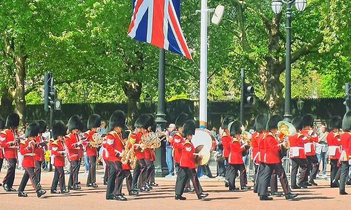 London Special Twenty Sights One Tour