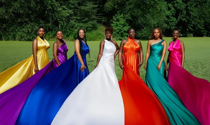 Group Session (3 people) with Dream Flying Dress Photography