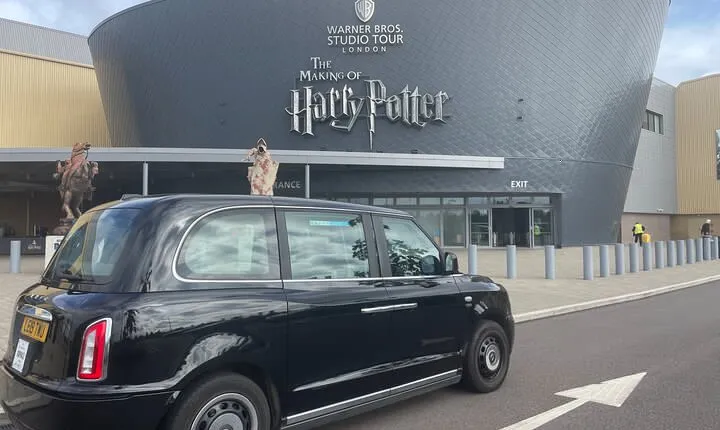 Private Half Day Tour on a London Cab