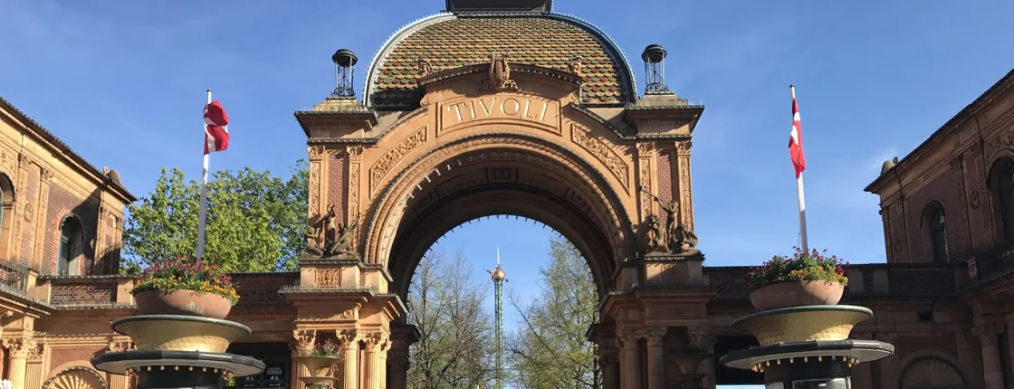 Copenhagen on foot and Tivoli park