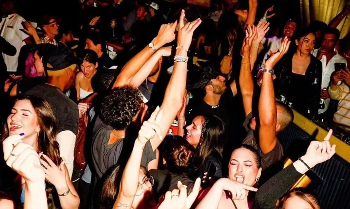 Athens Ultimate Bar Crawl