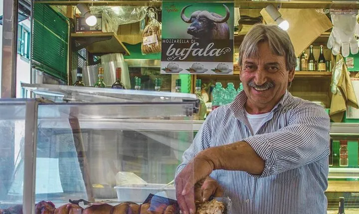 Frascati Day Tour: Road from Rome with Wine Tasting & Lunch