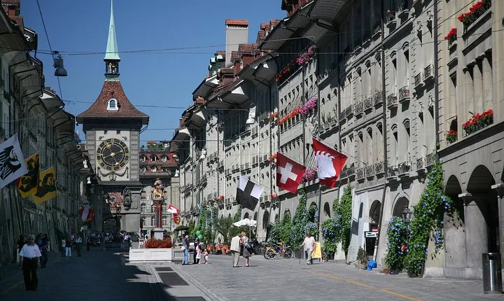 Exploring Bern City: Swiss Capital Private Walking Half-Day Tour