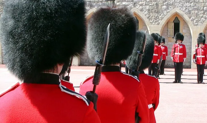 London Changing of the Guards Ceremony Private Walking Tour